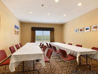 Days Inn By Wyndham Rockdale Texas Съоръжения снимка